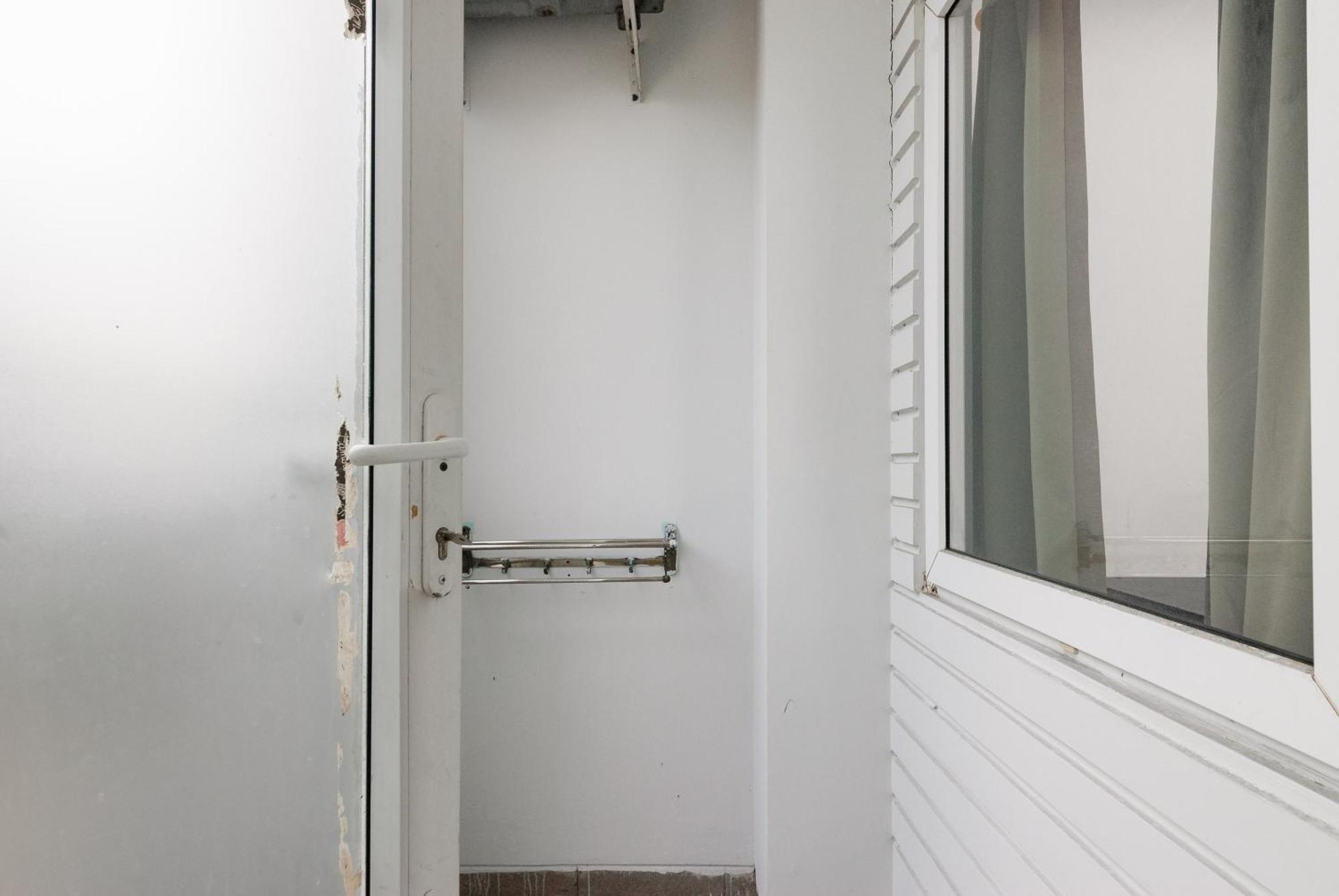 Reddoorz Near Mandaya Royal Hospital Puri Hotel Tangerang Kültér fotó